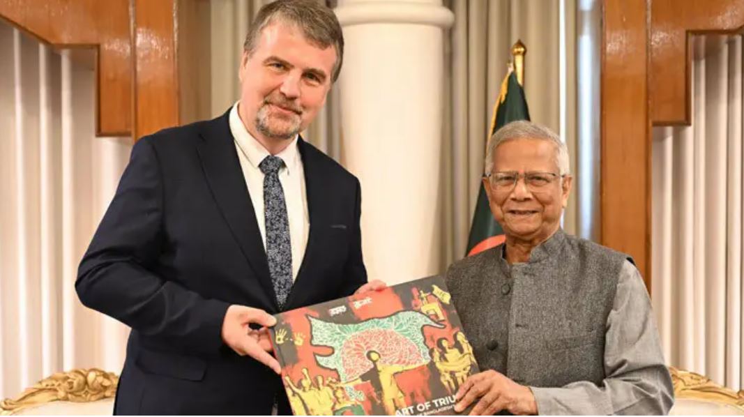 নির্বাচন ও গণভোটের জন্য নির্বাচন কমিশন সম্পূর্ণ প্রস্তুত